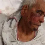 Anziano malmenato, "Torna in Messico"